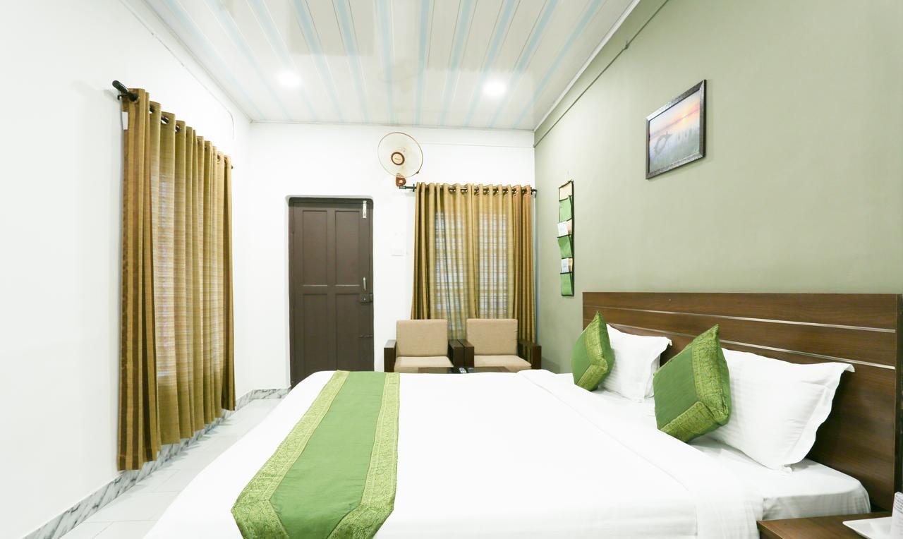 Treebo Trip Swiss Garden Hotel มุนนาร์ ภายนอก รูปภาพ