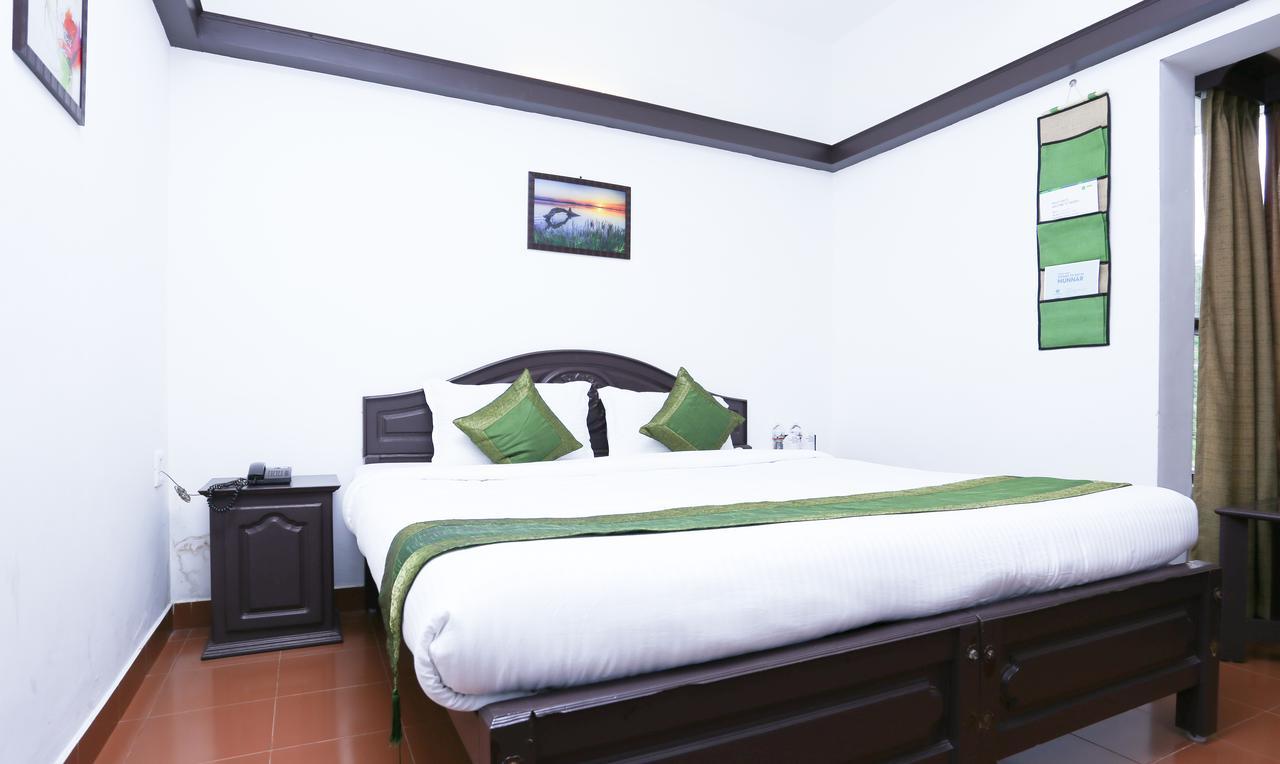 Treebo Trip Swiss Garden Hotel มุนนาร์ ภายนอก รูปภาพ